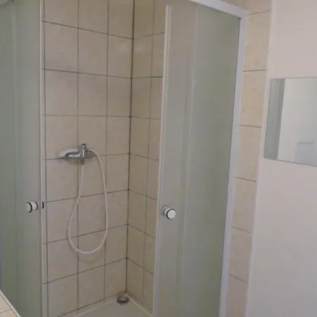 Garni *